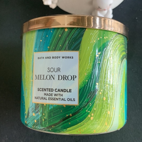 BBW 3 wick candle holder with candle - Picture 3 of 6